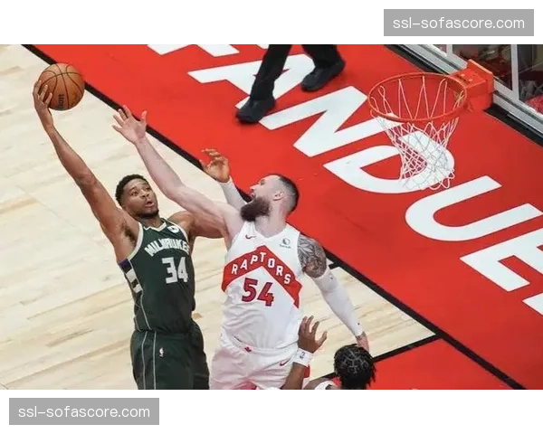 猛龙122-94大胜雄鹿,字母哥缺阵球队遭遇惨败 猛龙122-94大胜雄鹿,字母哥缺阵球队遭遇惨败