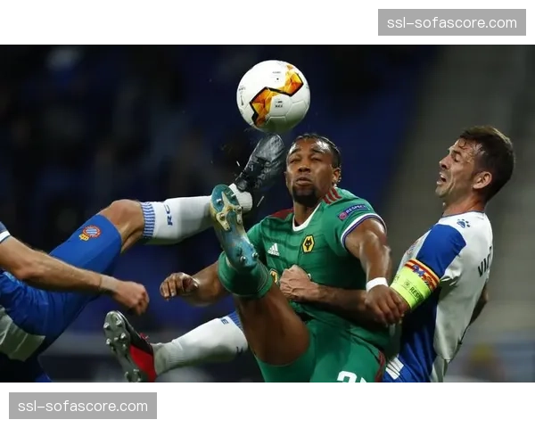 深度：西甲俱乐部官方APP的社区功能如何增强本地球迷的归属感与消费